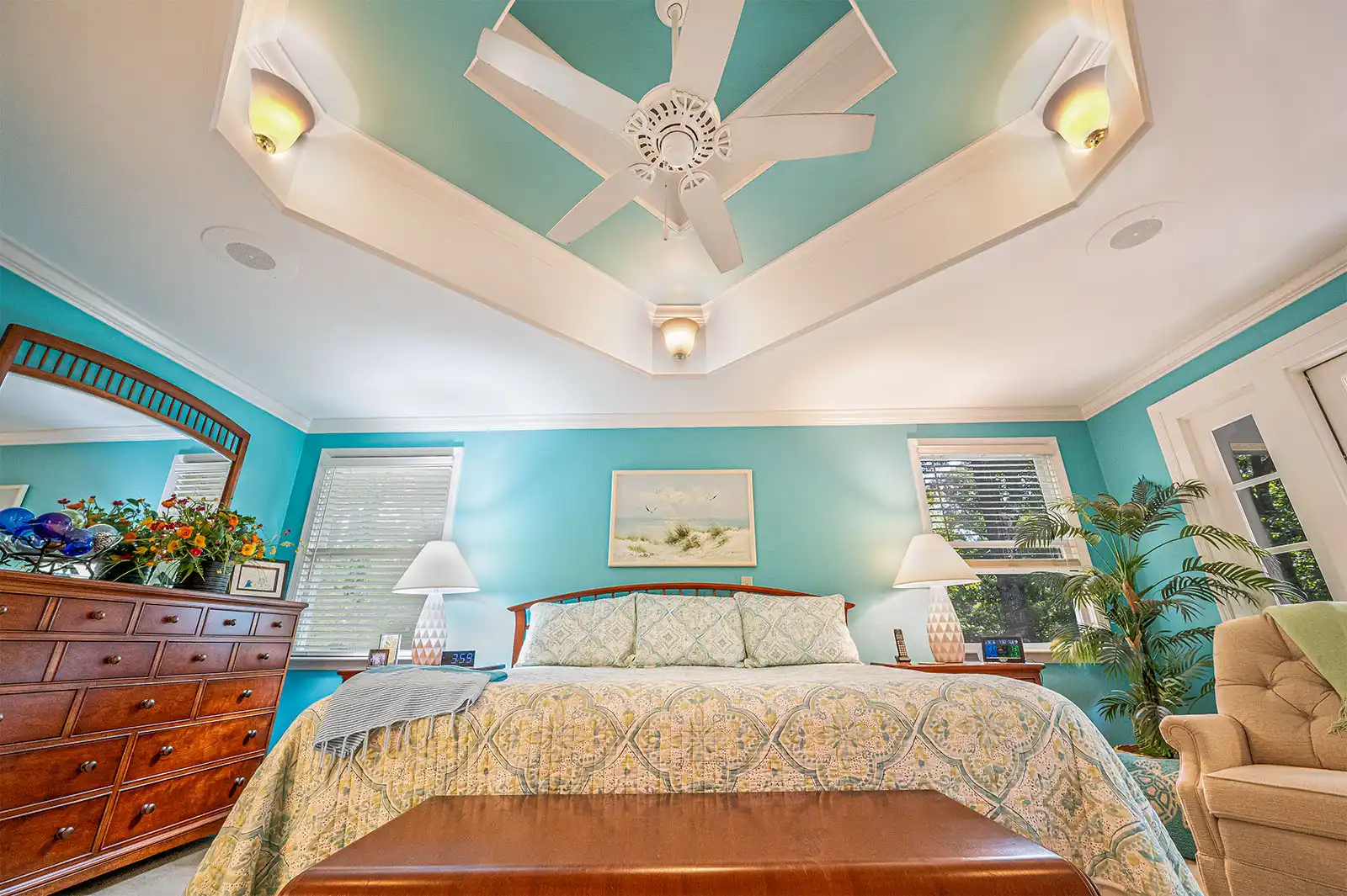 Photo Set of Athens, GA Home With Saltwater Aquarium image 3