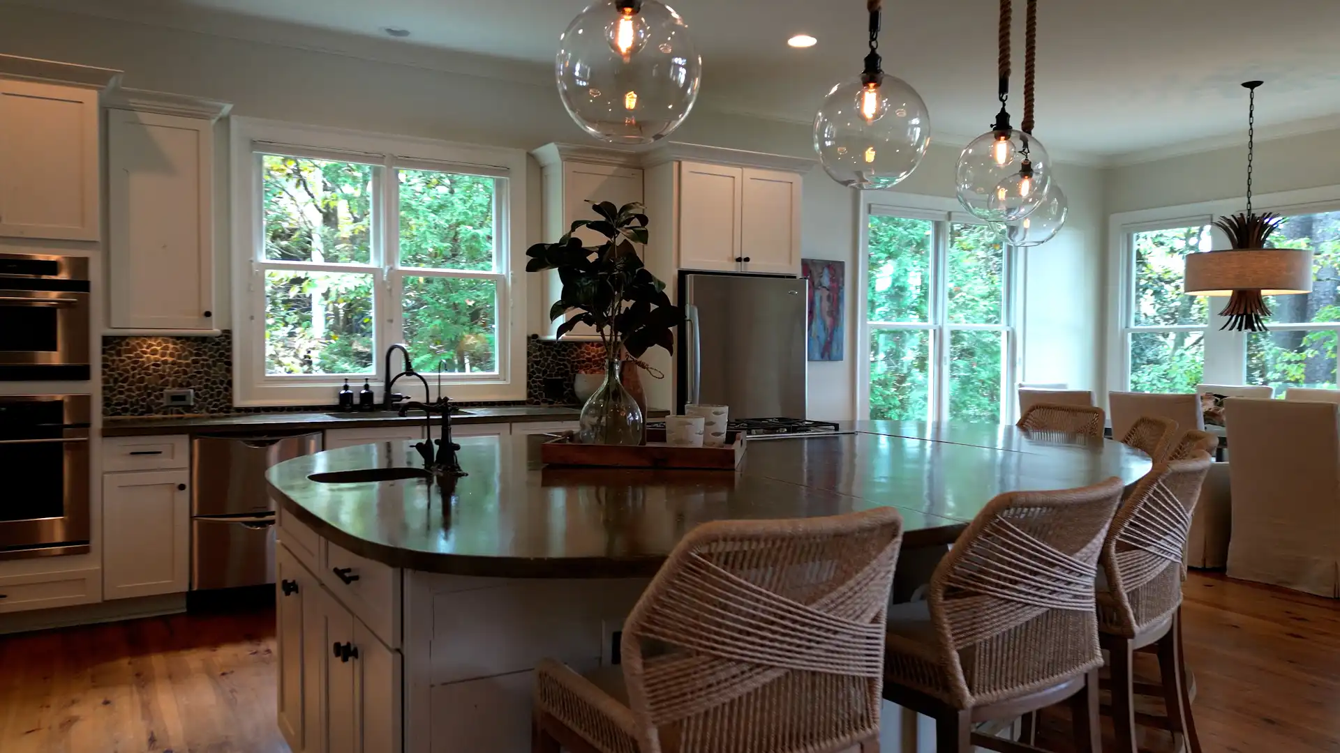 Property Tour of Luxury Lake Home on Lake Oconee, Georgia image 4