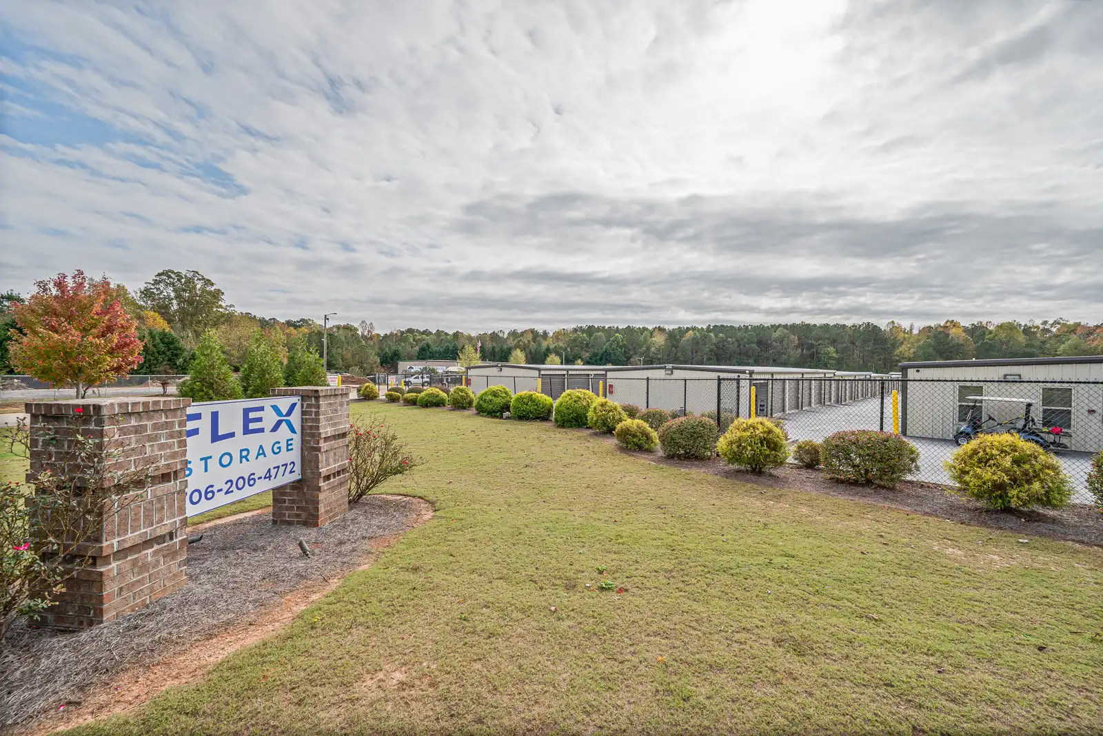 Storage Unit Facility Photos - Atlanta Highway in Bogart, GA image 3