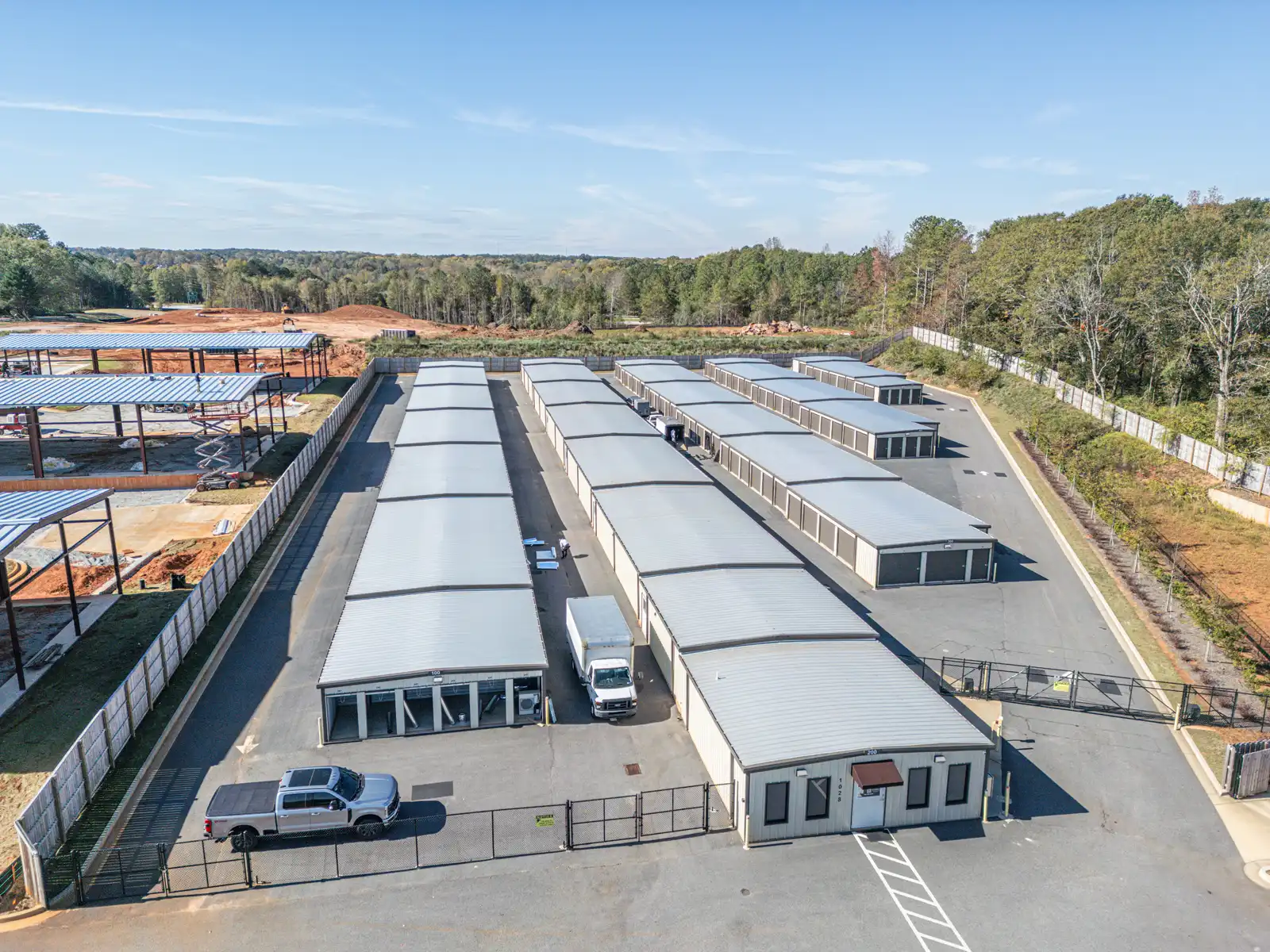 Storage Unit Facility Photos - Moreland Heights Rd in Watkinsville, GA