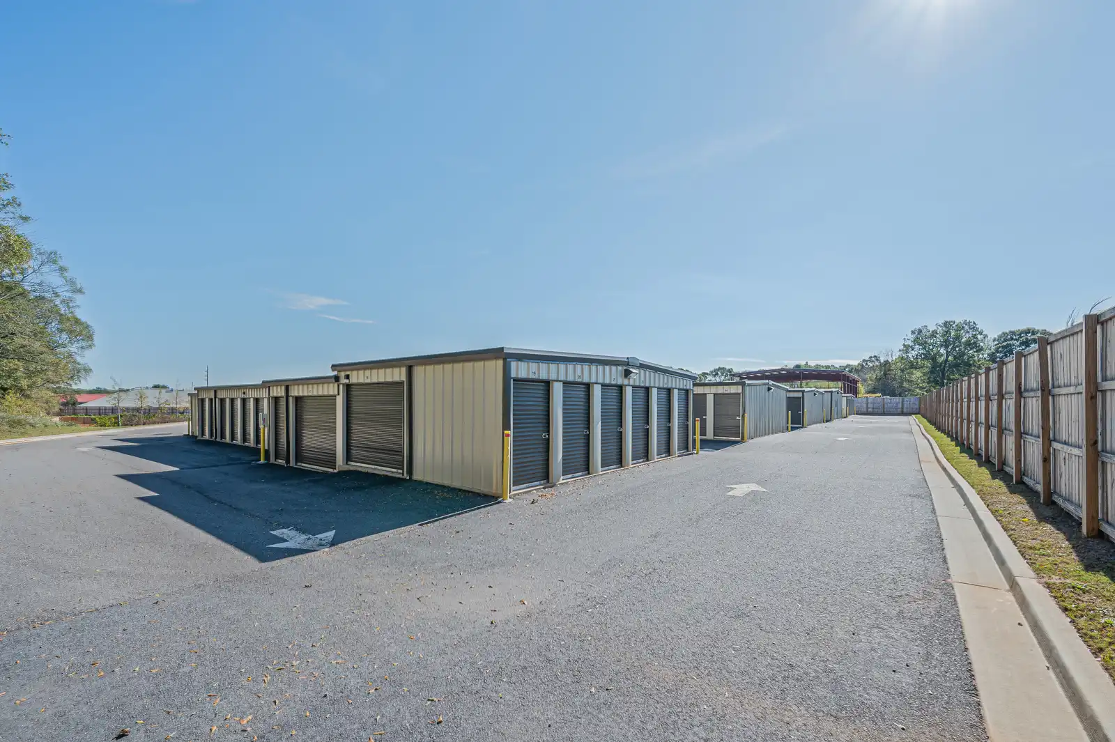 Storage Unit Facility Photos - Moreland Heights Rd in Watkinsville, GA image 4