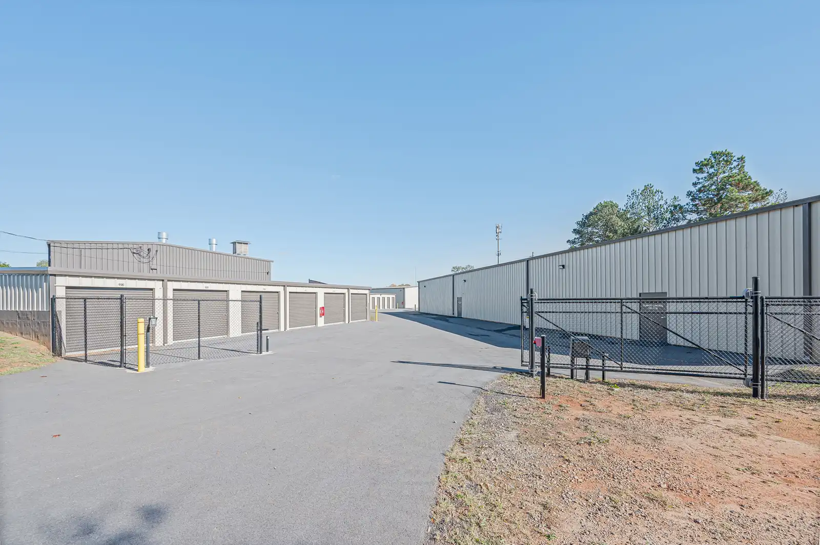 Storage Unit Facility Photos - Morrison St in Watkinsville, GA image 5